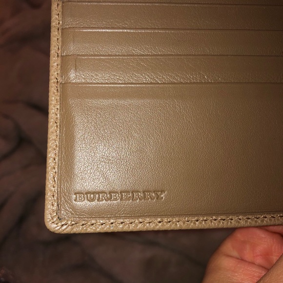 🌟Leather Burberry wallet🌟